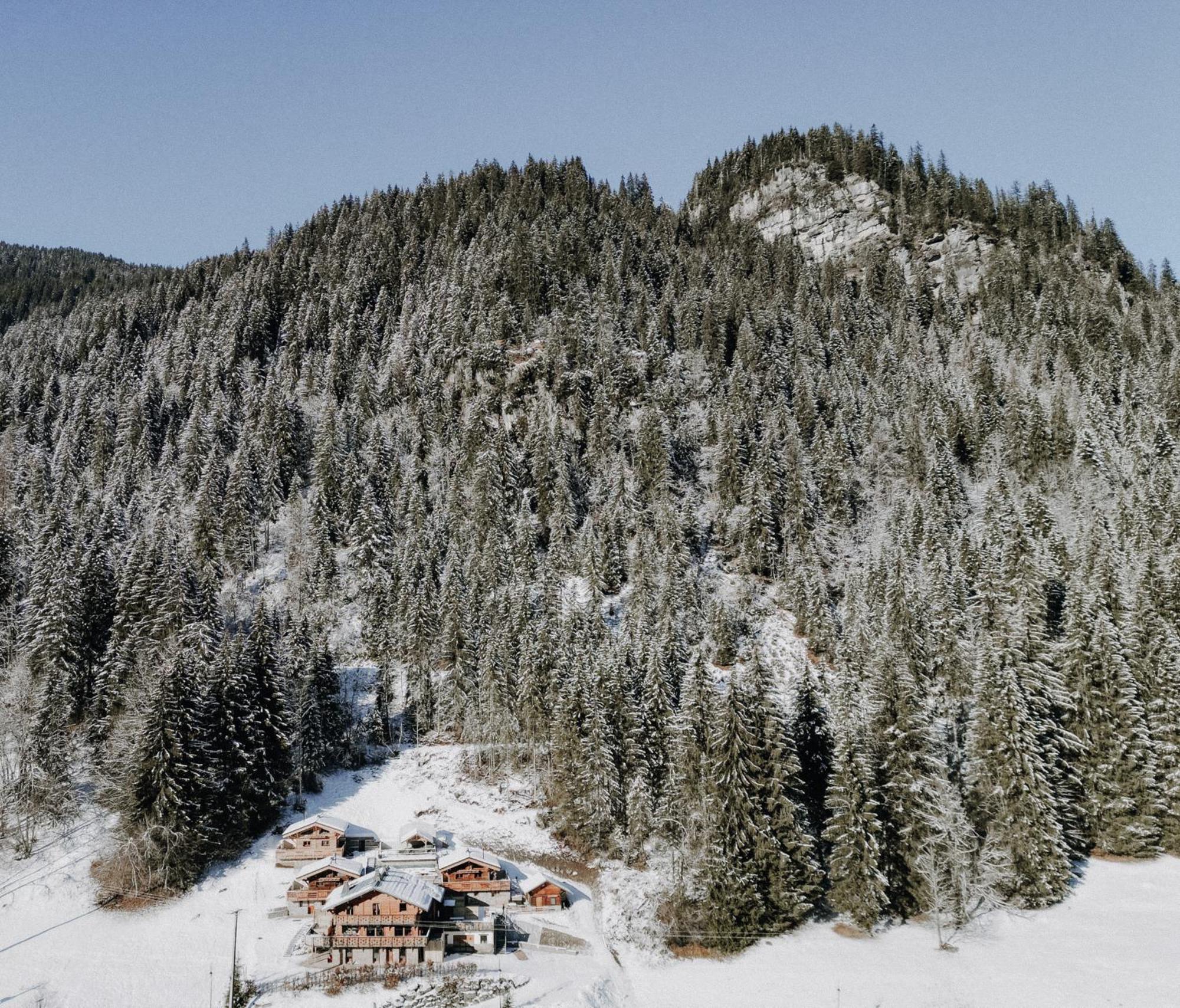 Savoya Lodges Шатель Экстерьер фото